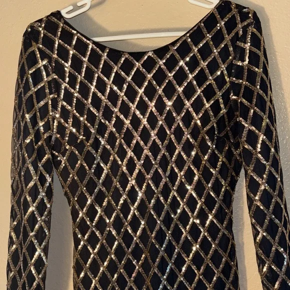 NWOT Forever 21 Long Sleeve Black Gold Diamond Pattern Sequence Mini Body - Picture 3 of 9